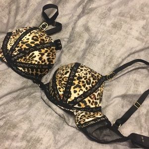 Very sexy VS bra